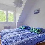 Chez Carine - Ideal Famille, Balcon, Netflix *