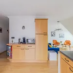 Apartment Chez Carine - Ideal Famille, Balcon, Netflix
