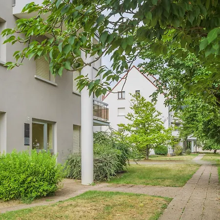 アパート Chez Carine - Ideal Famille, Balcon, Netflix オベルネ